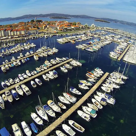 Cozy In With Wifi * Biograd Na Moru